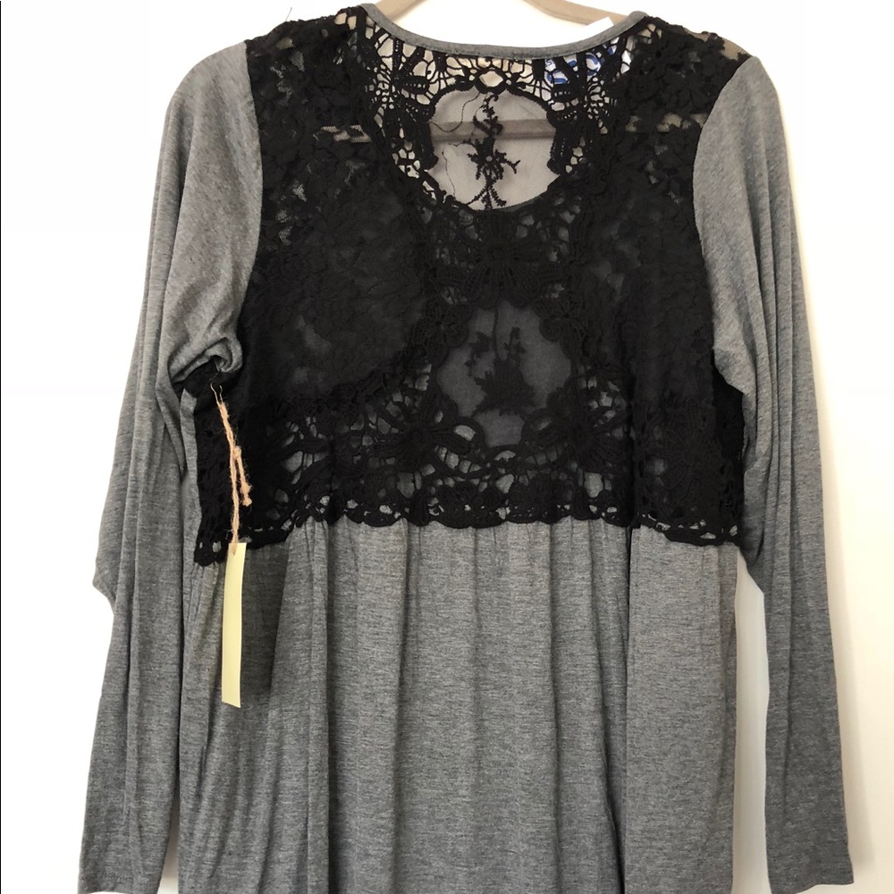 Me & You Womens Top Lace Black Back Gray 3/4  1X - Picture 3 of 7